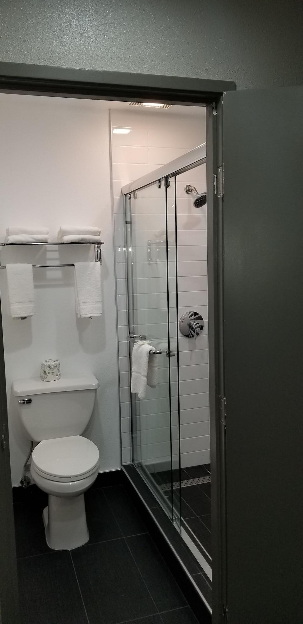 Quality Inn & Suites Вакавилл Экстерьер фото