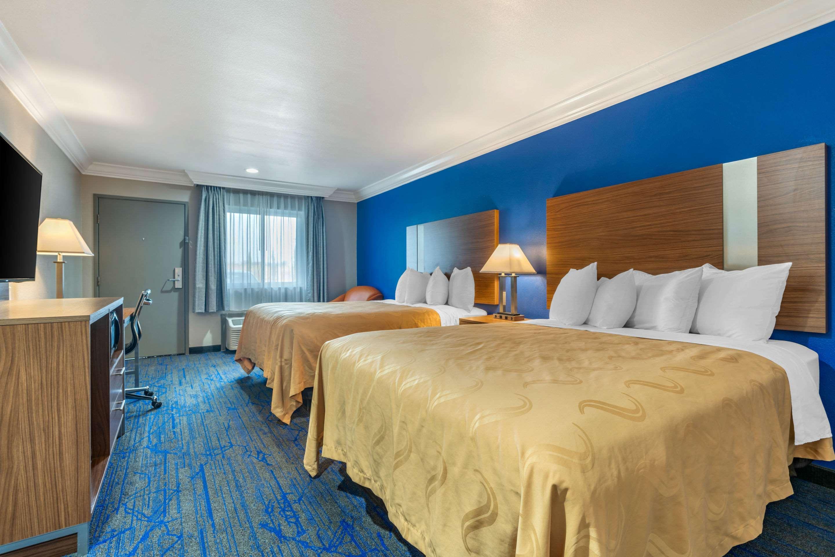 Quality Inn & Suites Вакавилл Экстерьер фото